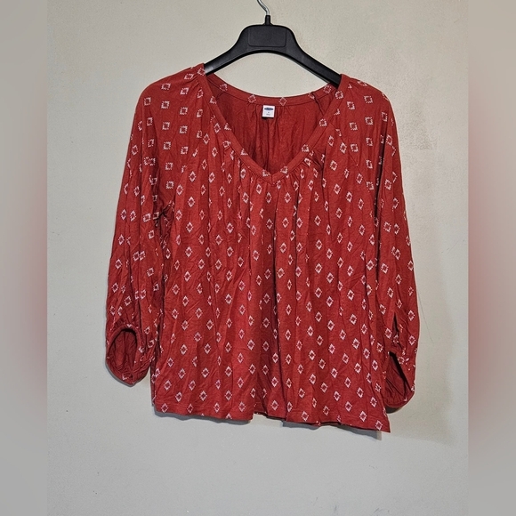 Old Navy Tops - Old navy shirt